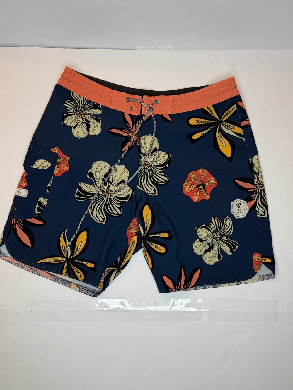 VISSLA Navy Floral Board Shorts with Coral Waistband size 32